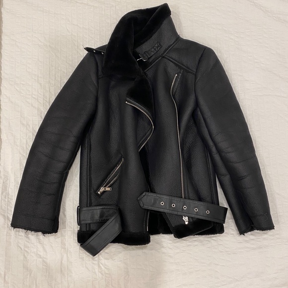 Zara Jackets & Blazers - Zara jacket